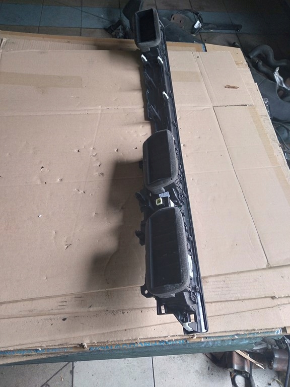 фото №5, Kia ev6 ev-6 решётка обдув средняя 97401-cv000