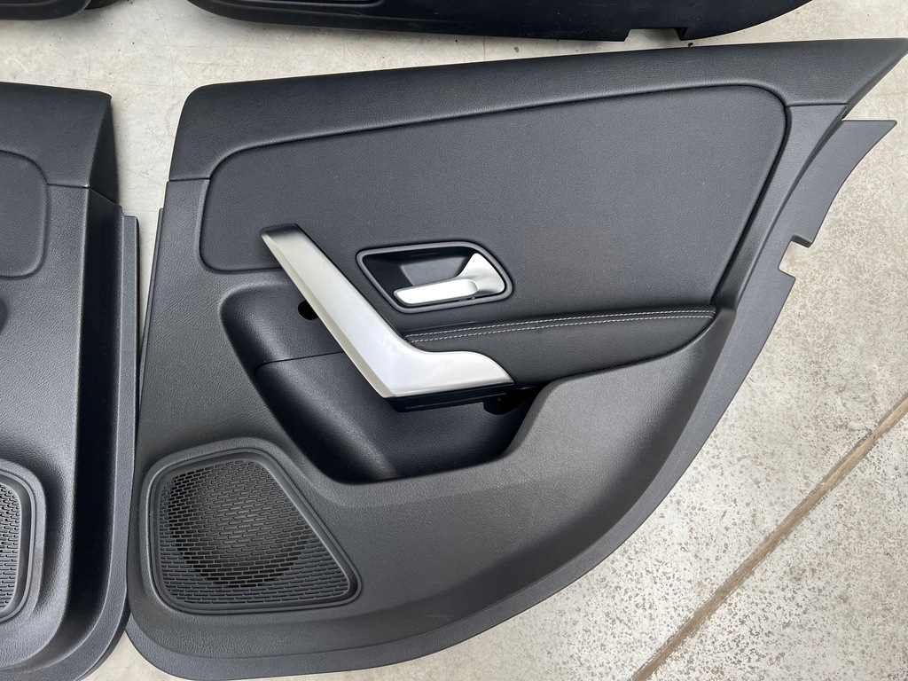 фото №13, Сиденья заднее сиденье пластики mercedes a-klasa w177 sedan