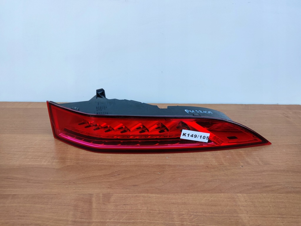 фото №1, Jaguar f-pace правая лампа задняя угловая корпус 105