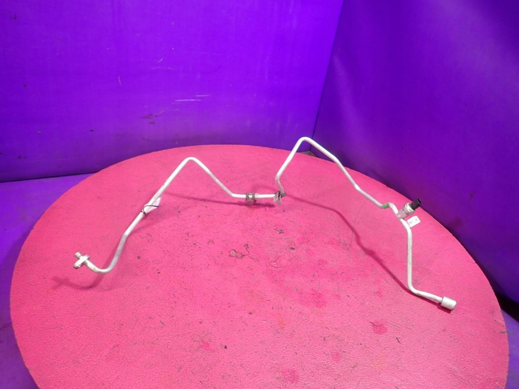 фото №1, Sandero ii 2 1,2 шланг кондиціонера 924405959r