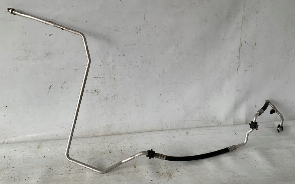 фото №1, Шланг кондиционера renault twingo iii 924904561r