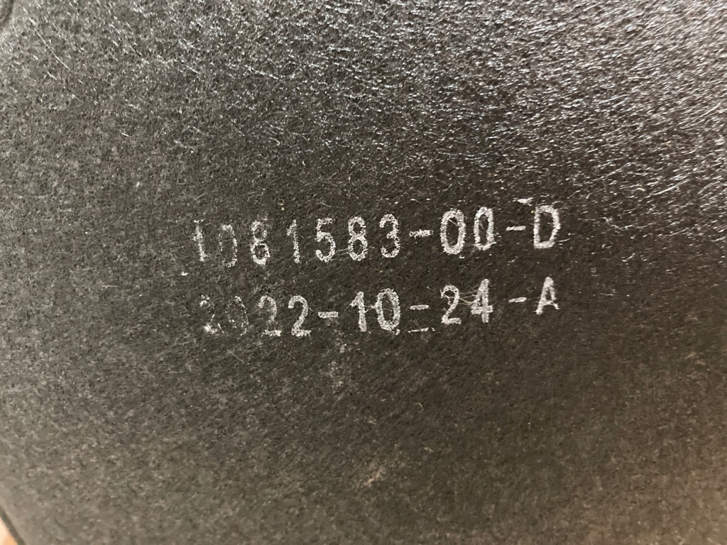 фото №4, Подкрылок левая задние tesla model 3