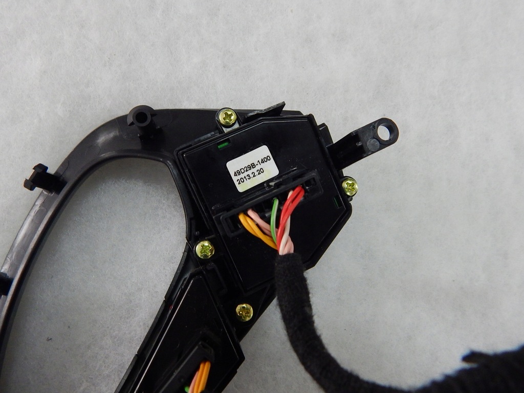 фото №8, Kia ceed ii gt - круїз-контроль кнопки електропроводка керма підігріву