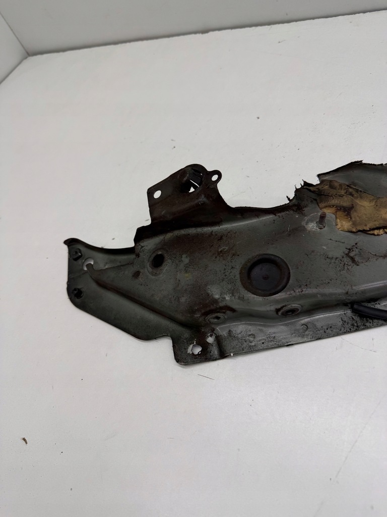 фото №13, Audi a6 s6 c7 четверть подкрылок кронштейн крыла правый перед ly9b