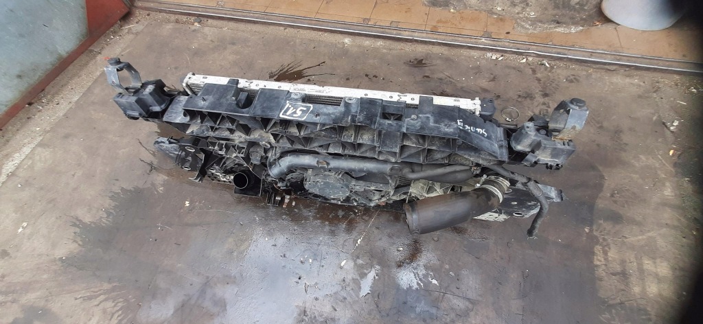 фото №8, Pas передній радіатор вентилятор 2.0 dci renault scenic iii 921100001r