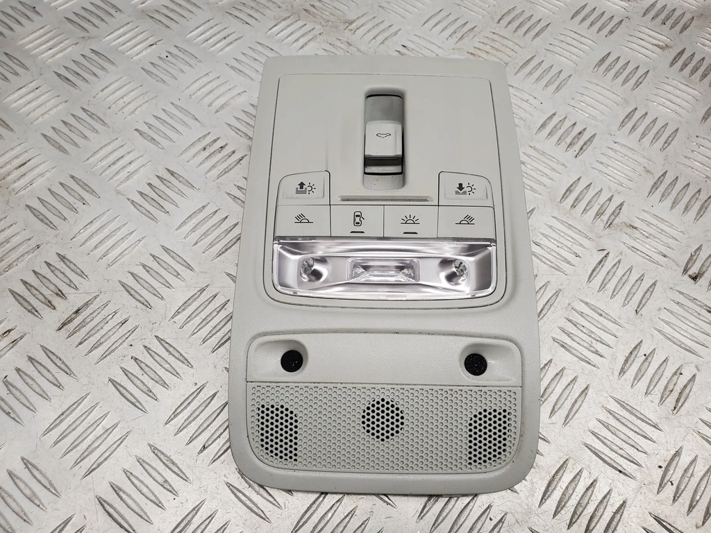 фото №6, Audi q3 8u 8x0947135ak освещение кабины