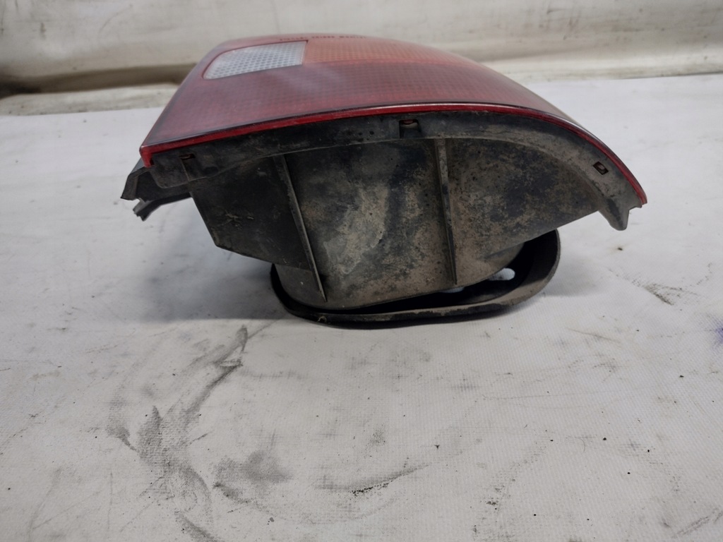 фото №11, Лампа правий задня honda civic vi 6 hb 3d