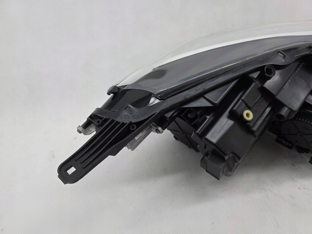 Opel crossland x фара перед передняя левая обычная led европа 13467967 Недорого