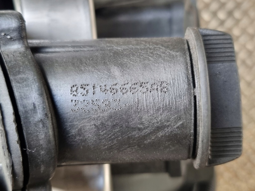 фото №8, 2020 dodge durango iii коллектор впускной  05146665ab