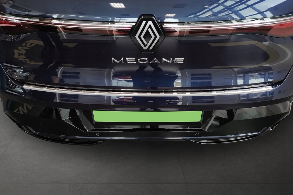 Накладка na бампер renault megane e-tech 2022- Оригинал