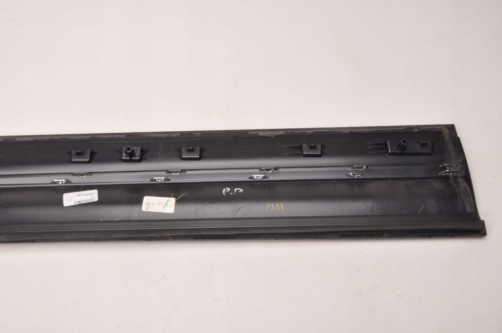 Mercedes eqb x243 молдинг двері права перед 24r a2477274900 Зі Шроту