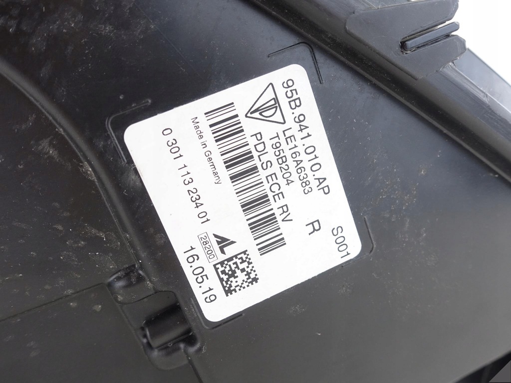 фото №11, Porsche macan 95b lift 18- full led правая europa