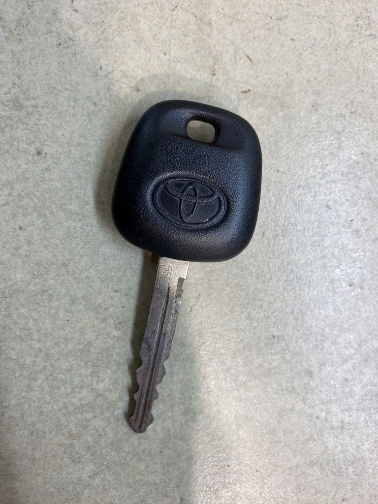 фото №11, Замок зажигания ключ ручка yaris i 450200d01
