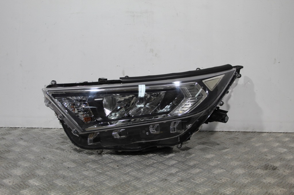 фото №6, Лампы перед передние toyota rav4 v 5