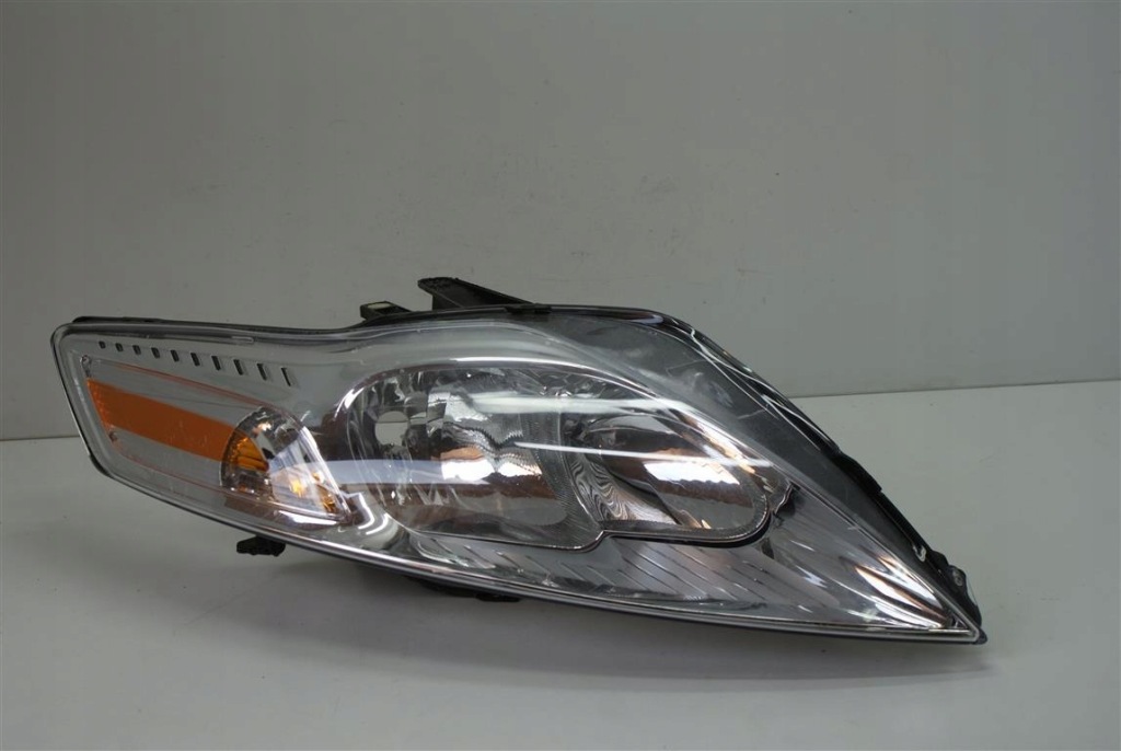 фото №1, Ford mondeo 4 mk4 lift 10-14 правая лампа перед eur