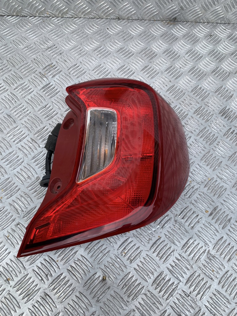 фото №1, Лампа задня права kia picanto iii 20- lift