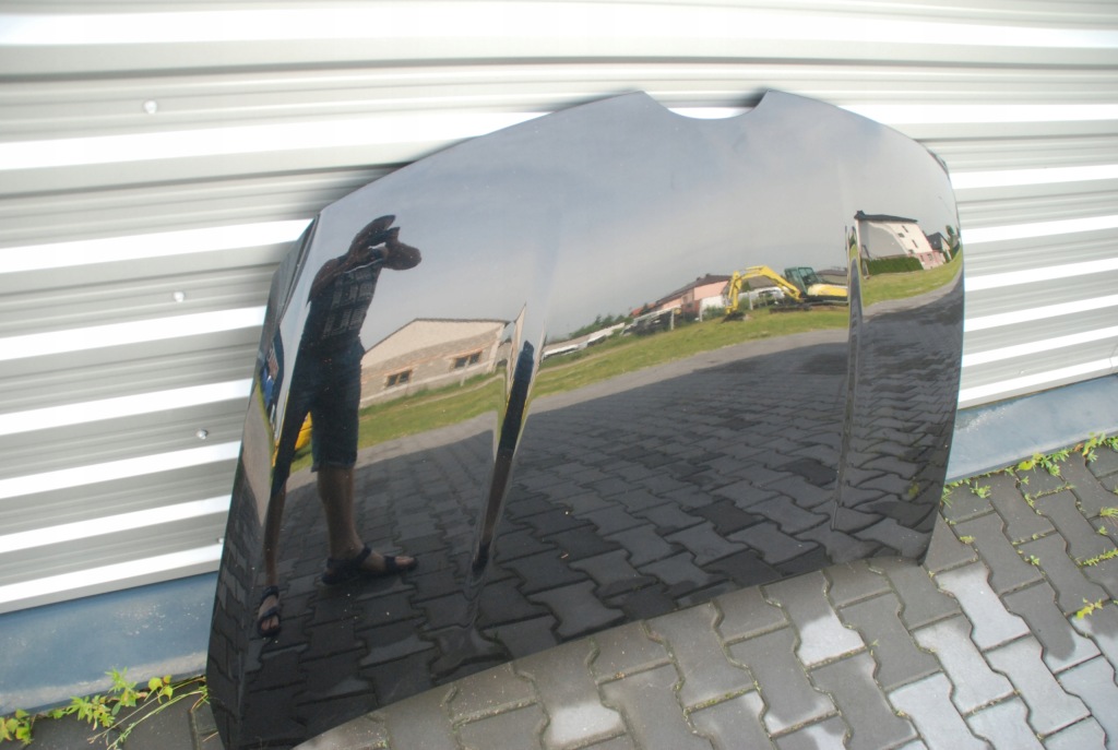 Капот крышка mazda cx7 рестайлинг  черная в Украине