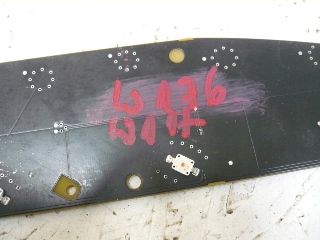 Mercedes a 176 w176 фара перед ліва пластина led в Україні