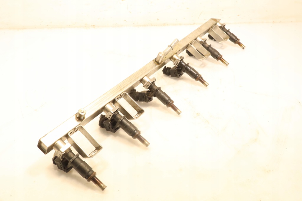 фото №6, Молдинг упорскування renault laguna iii 2.0