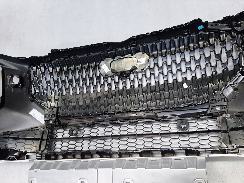 фото №14, Audi q3 83h бампер передний kompletny ly9t 83h807437