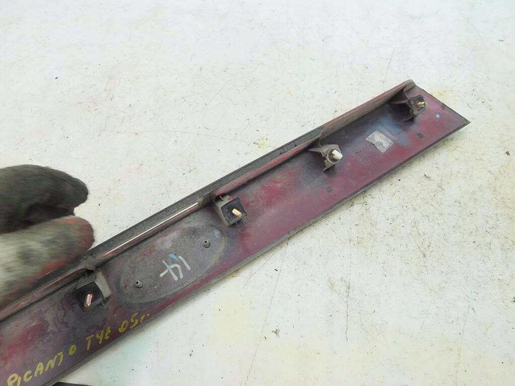 фото №10, Kia picanto i 2005r молдинг накладка крышки задняя