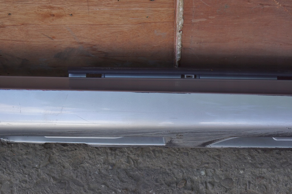 фото №4, Порог молдинг порог правая volvo c30 r-design