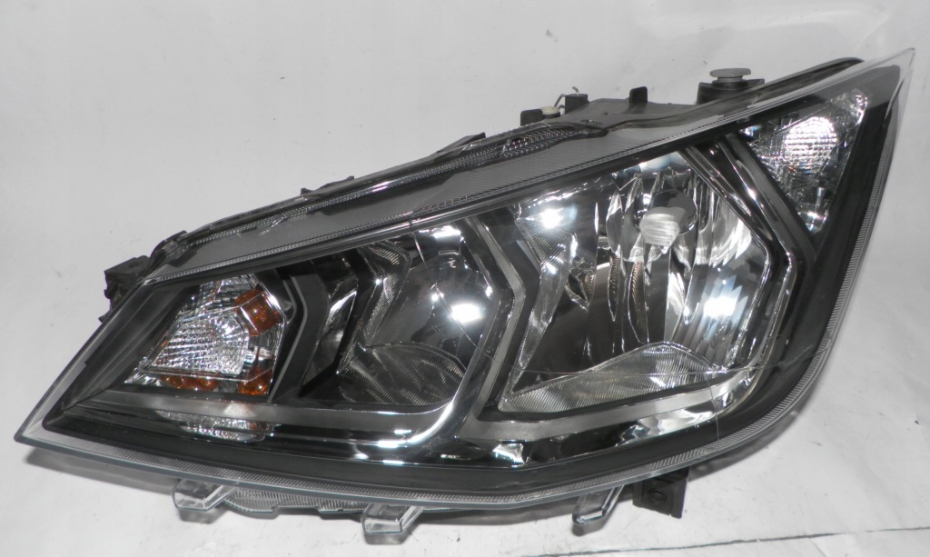 фото №1, Seat ibiza v 5 6f фара лампа ліва 6f1941005d