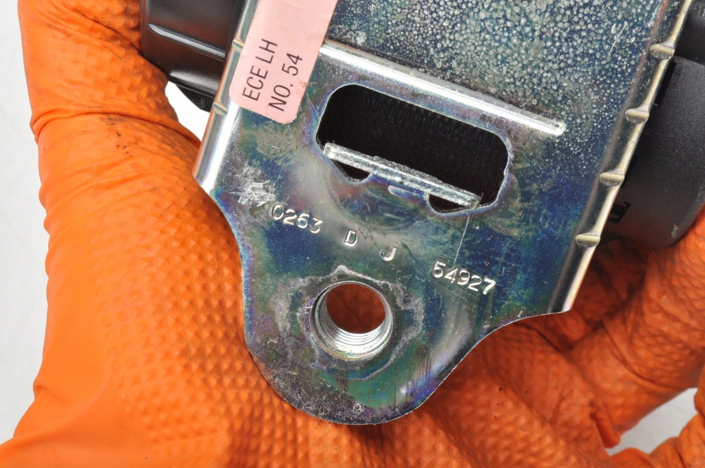 Mini r60 ремень безопасности левое  перед 9802195 в Украине