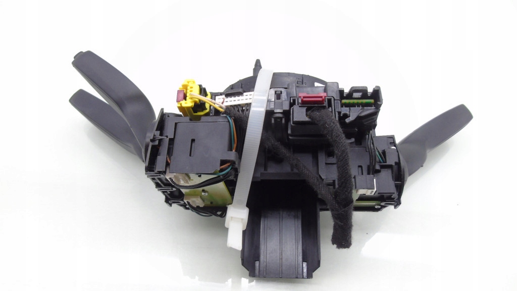 фото №6, Перемикач комбінований стрічка audi a3 8v 8v0953521b