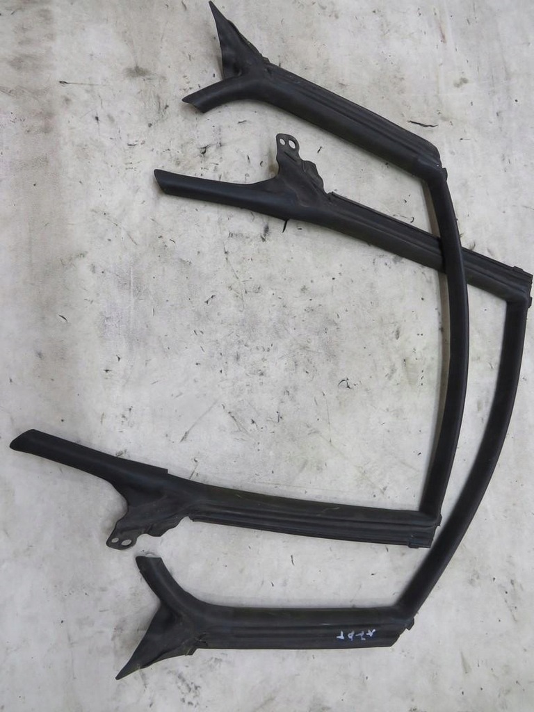 фото №1, Прокладка дверь левый правый задняя audi a7 4g