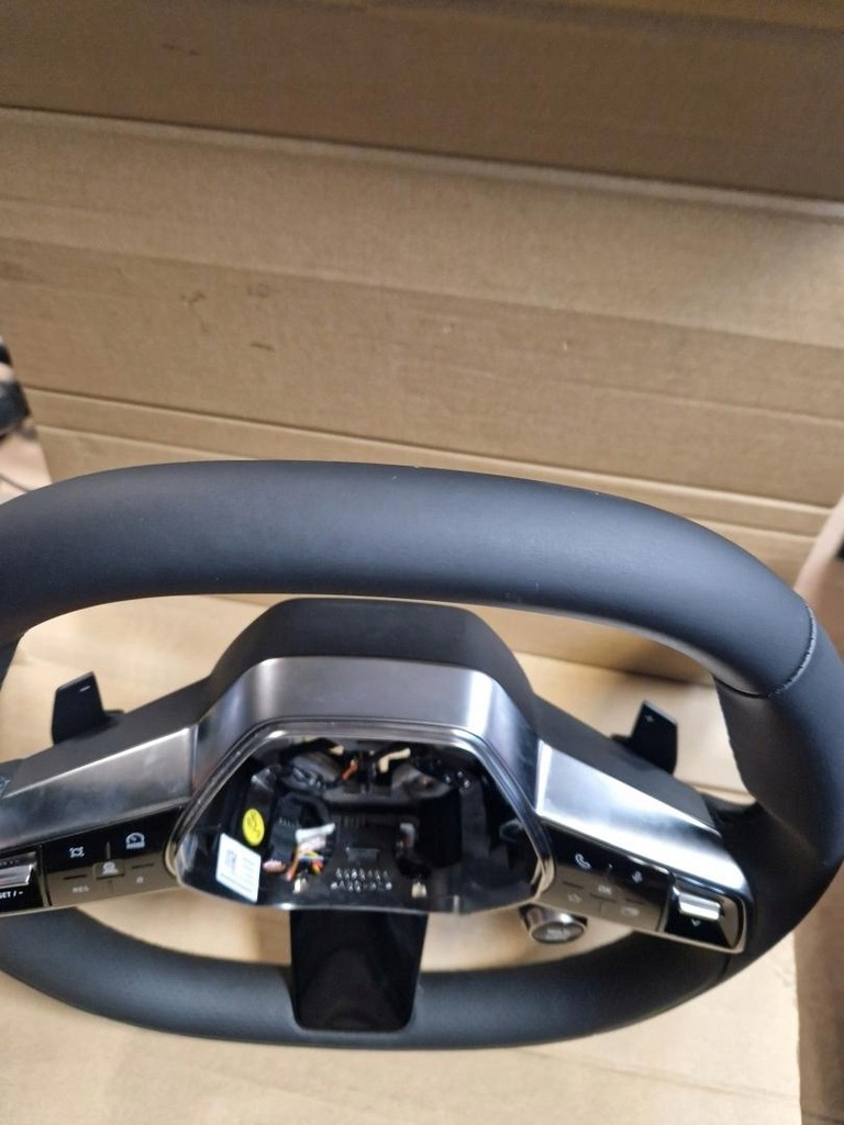 фото №7, Воздуховод кожа e-tech renault megane iv