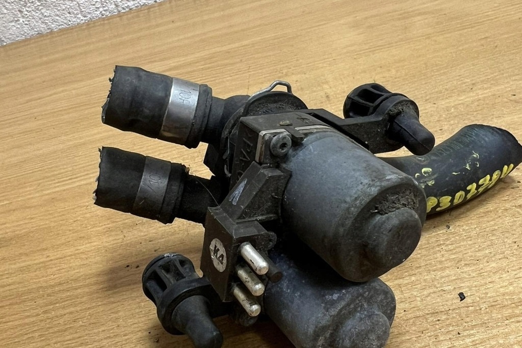 фото №10, Клапан радіатора обігрівача mercedes-benz e w210 0018307784 2.3l бензиновий