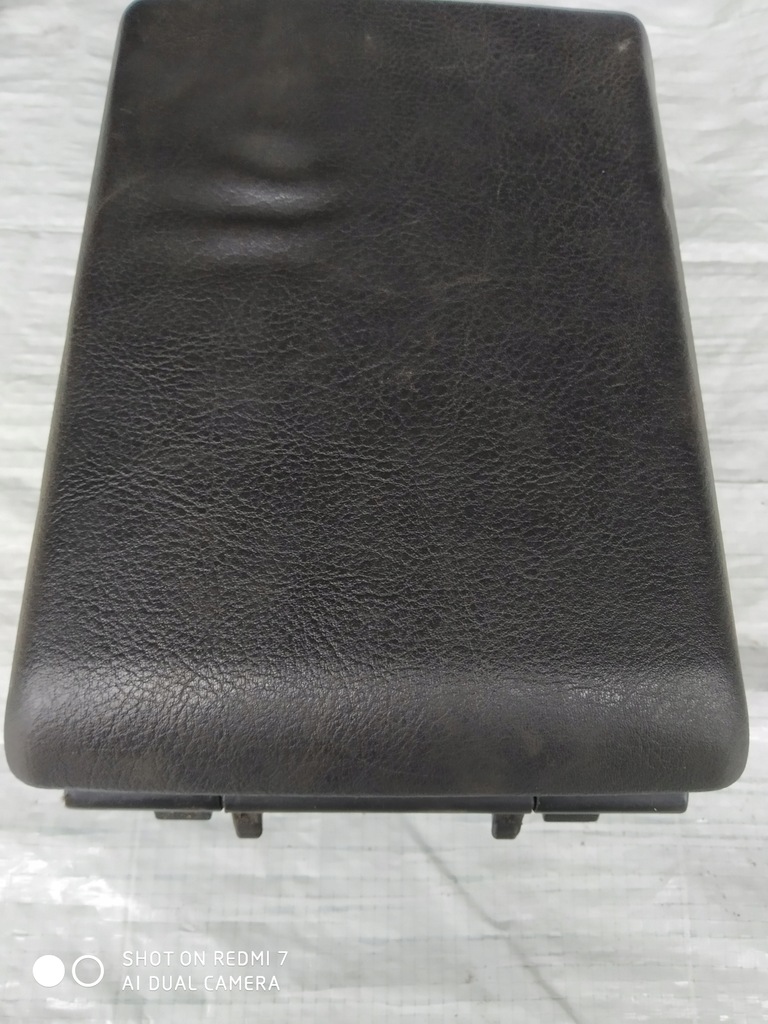 фото №1, Bmw оригінальний номер 806219 бардачок