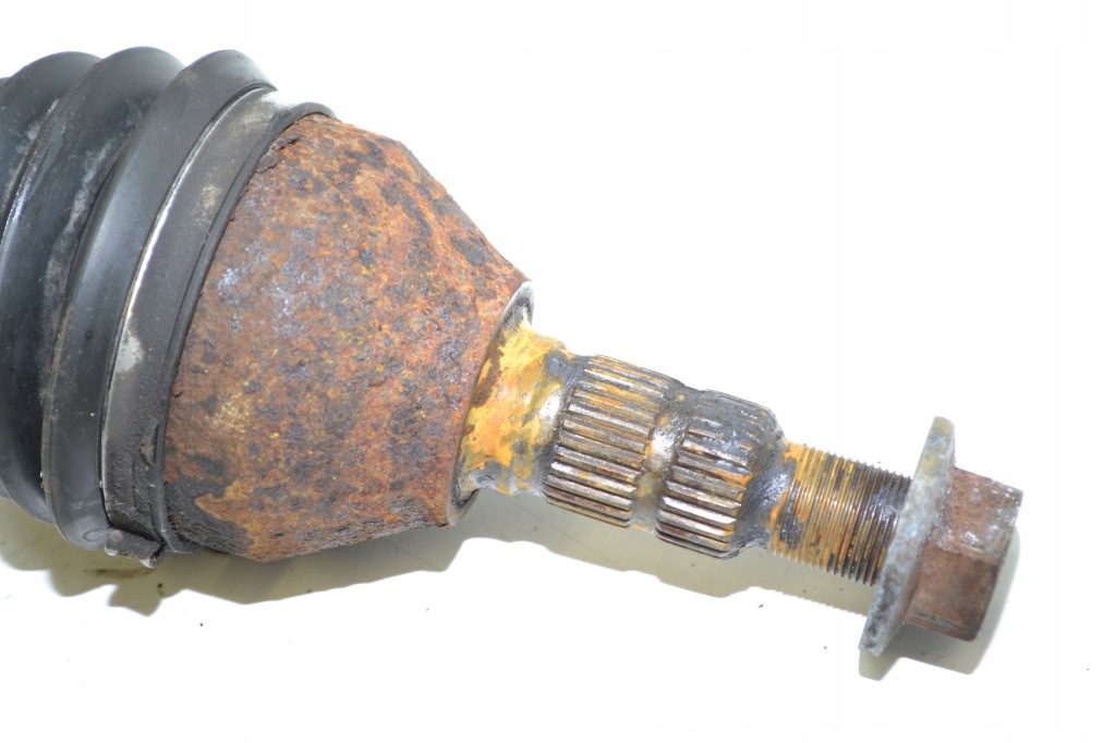 Приводной вал правая opel vectra c 1.9 cdti 150km Недорого