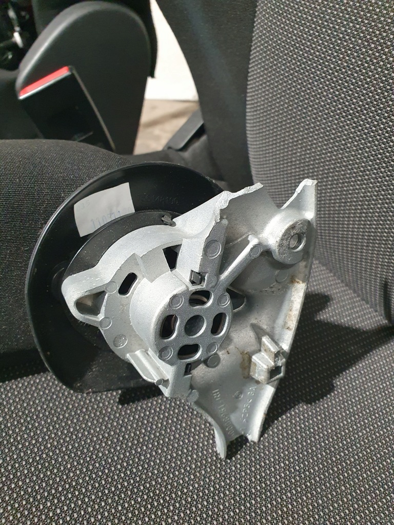 фото №12, Перехідник з праворульна opel combo e berlingo iv rifter 21r 1.5d eu