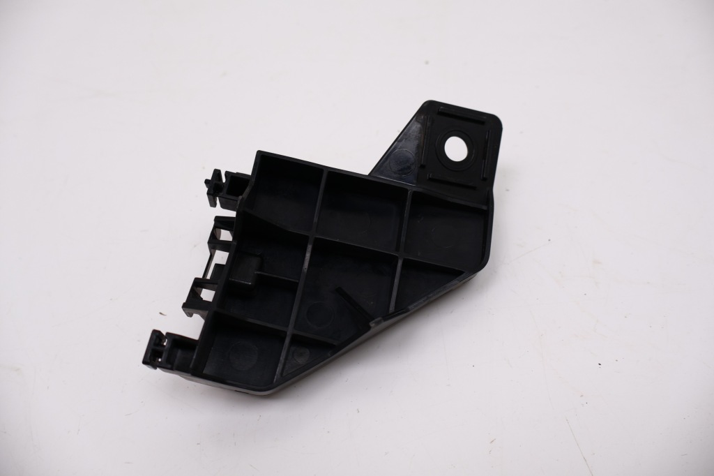 фото №5, Lexus rx iv напрямна бампера правий задня 52562-48020