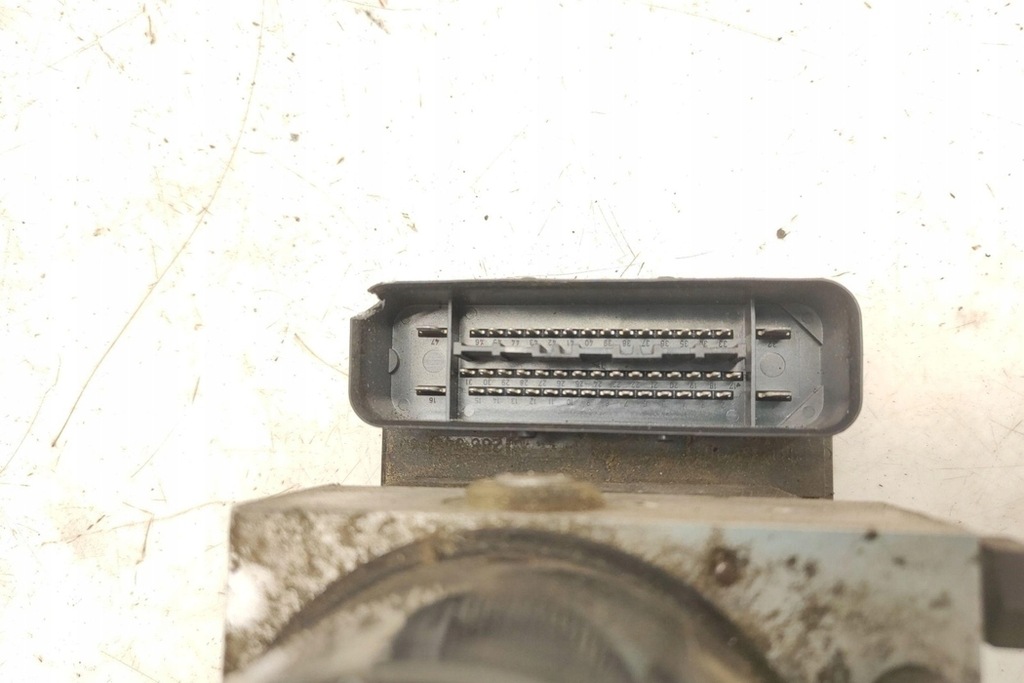 фото №9, Насос abs audi a2 8z0 8z0614517e 1.42l дизель 55kw 2002