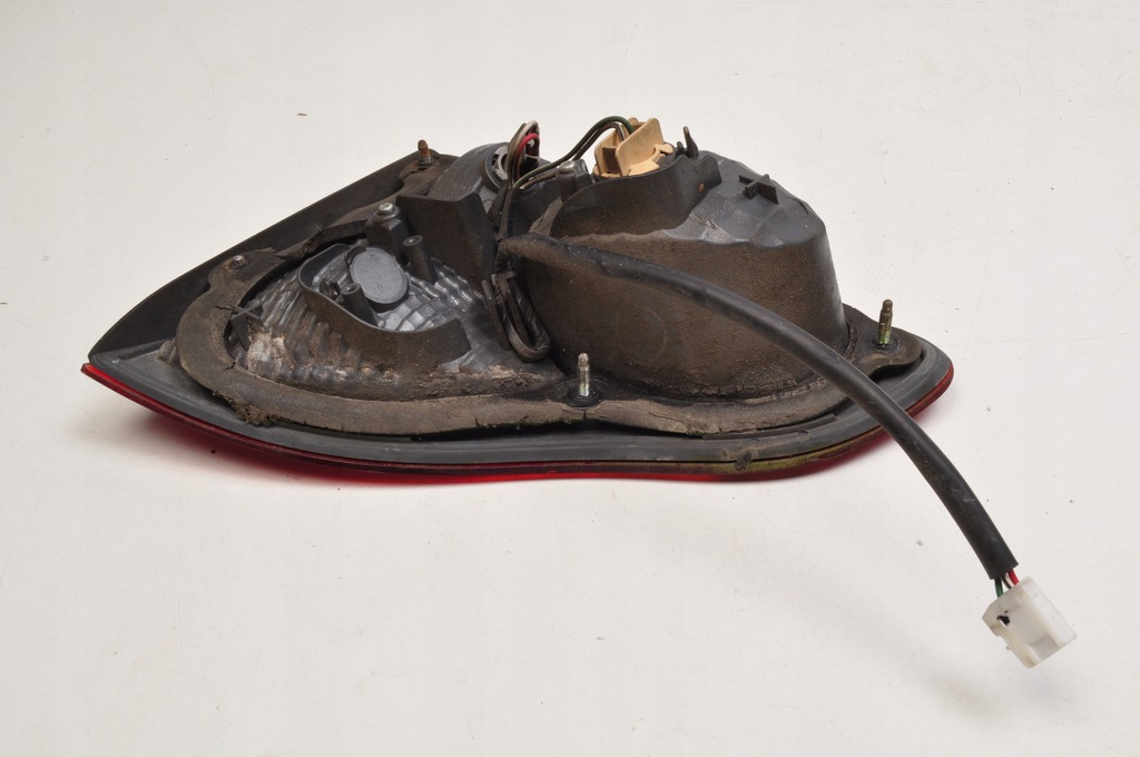 фото №7, Toyota avensis verso лампа ліва задня лівий задня w кришка p2