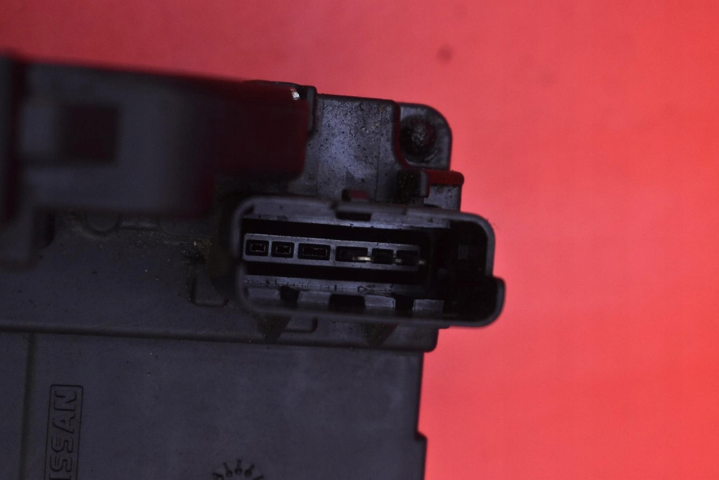 фото №6, Замок двері правий перед передній eu nissan note e11 05-09