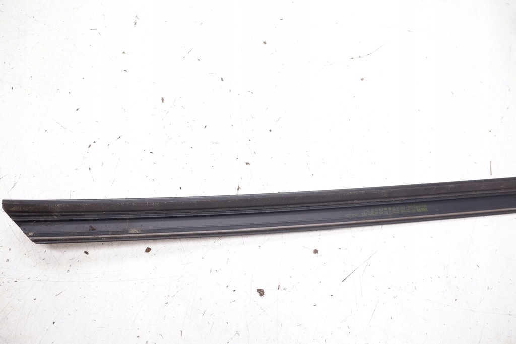 фото №7, Молдинг кровельная правая правый 426-26 volvo v70 ii 39992711