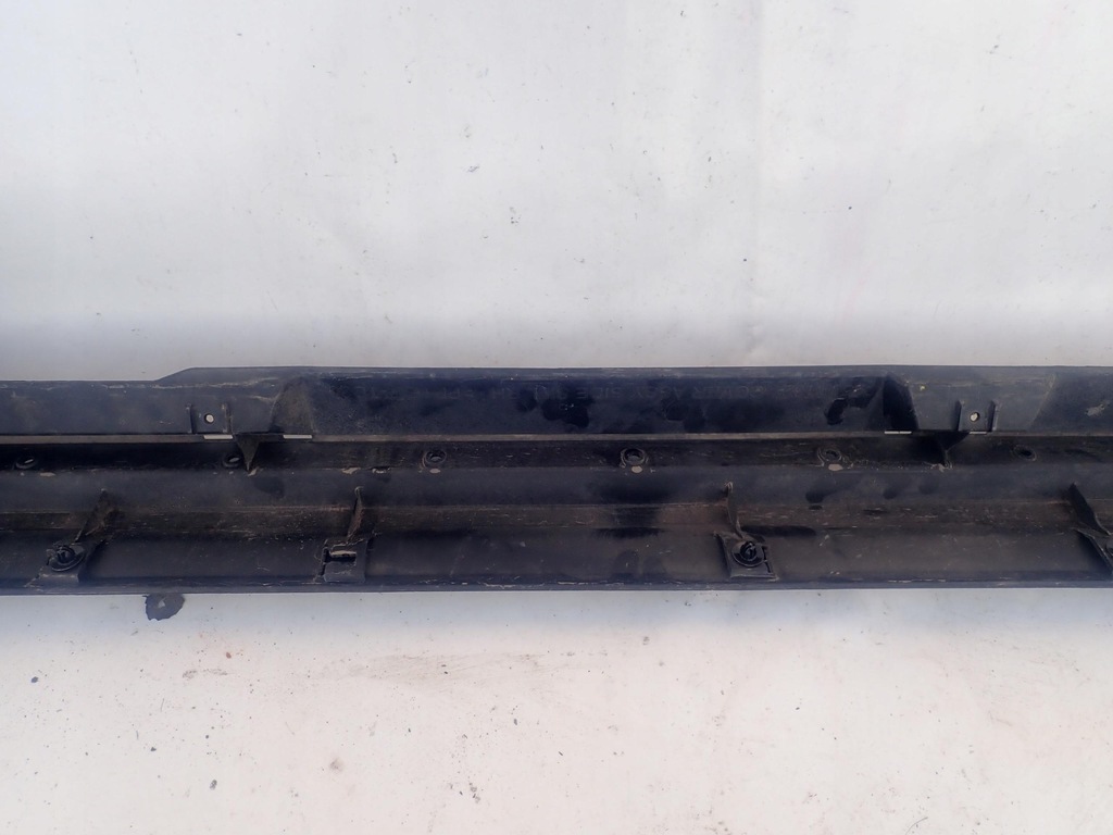 фото №7, Mitsubishi eclipse cross 18- молдинг порог правая