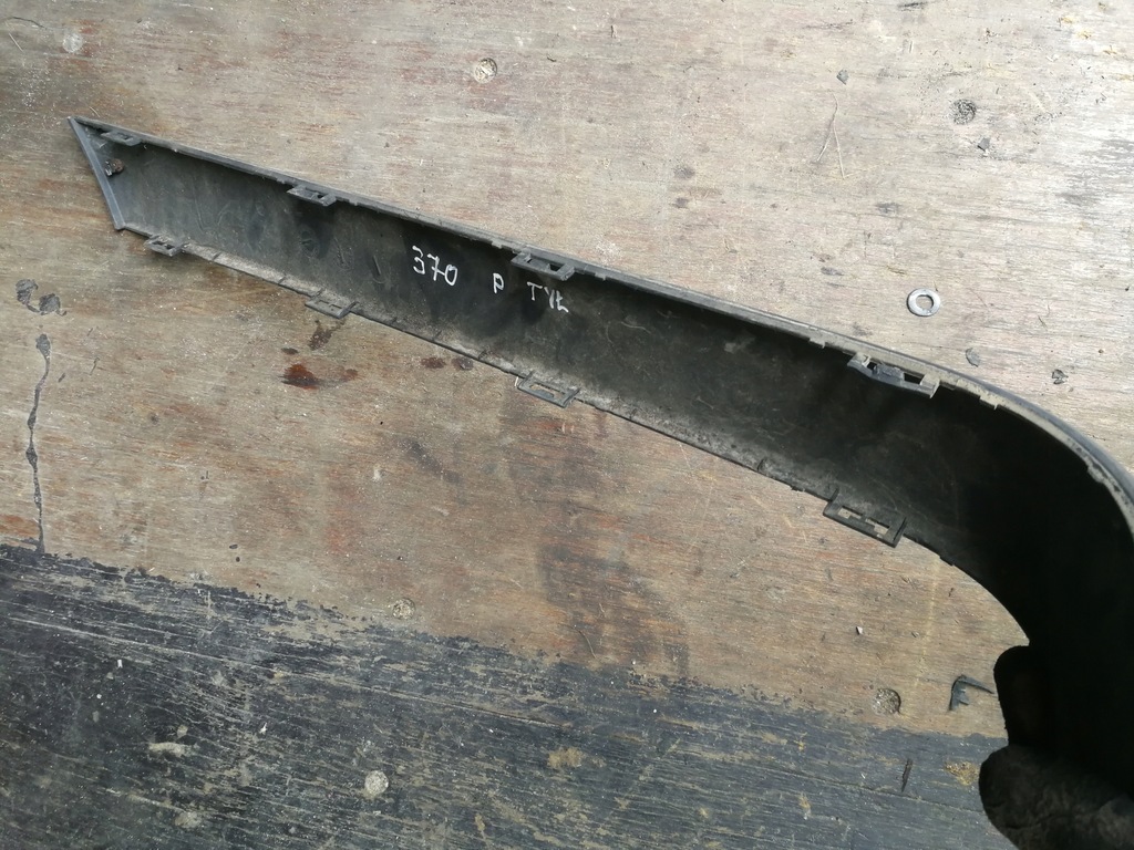 фото №5, Молдинг бампера правий задня широка лампа bmw e30