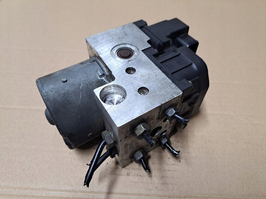 фото №1, Насос abs alfa romeo 146 0273004416 46542044 c