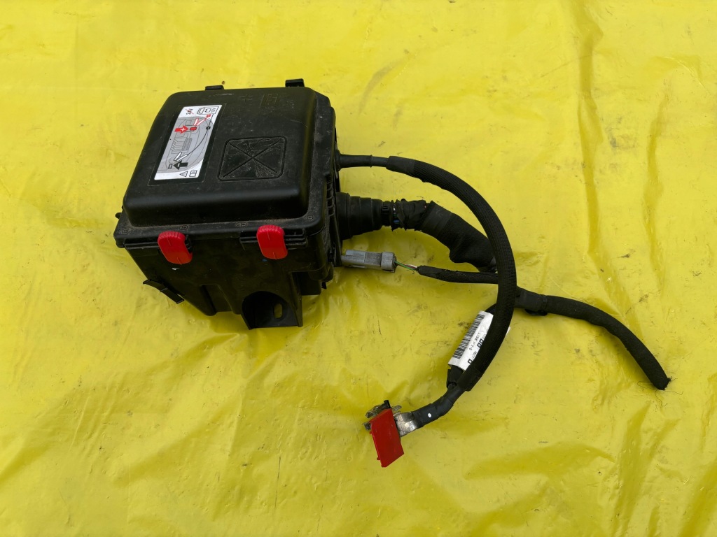 фото №1, Peugeot 208 ii 2008 ii корпус коробка предохранителей bsm