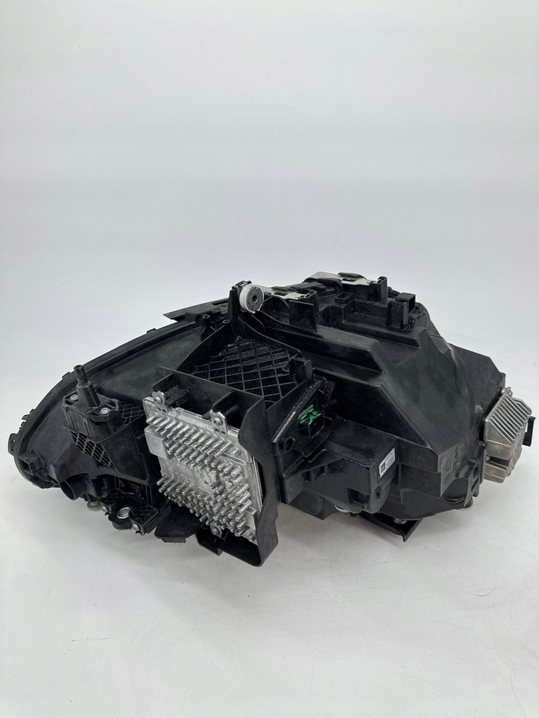 фото №8, Bmw 2 g42 2023 левая сторона лампа передняя