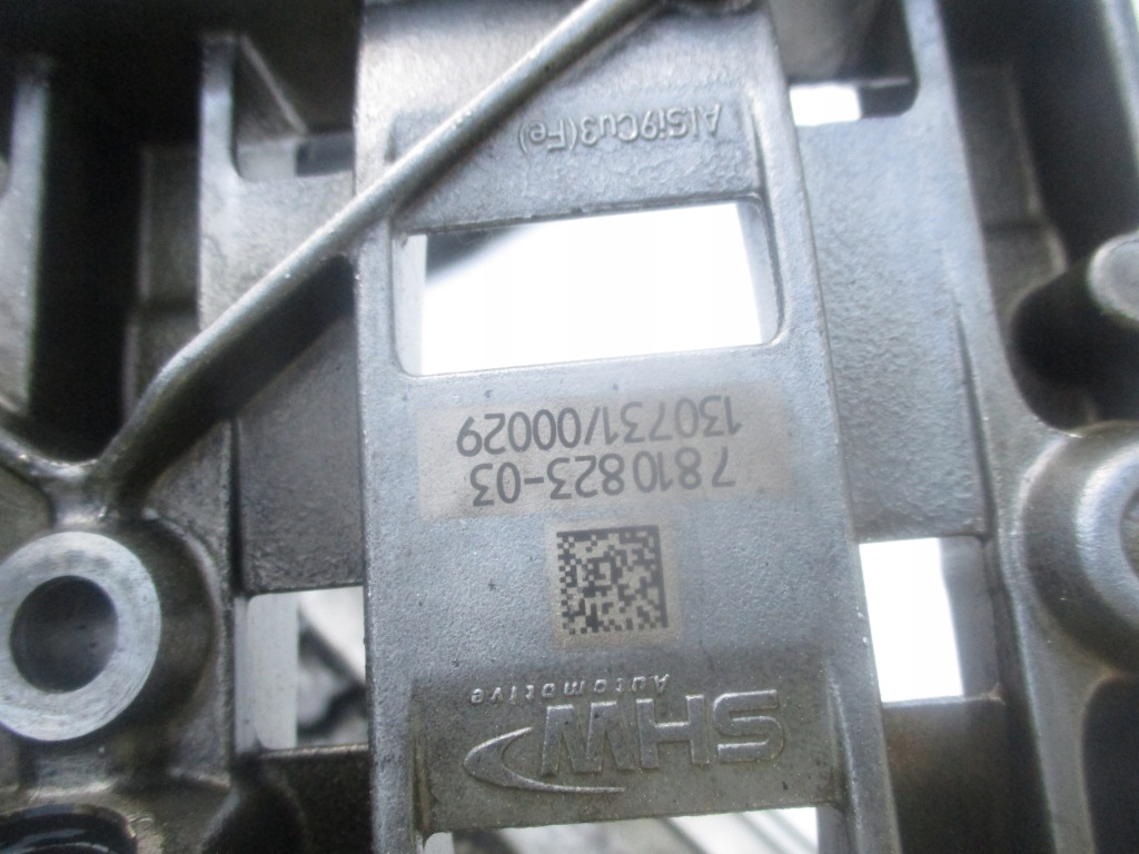 Насос оливи bmw f10 f11 f20 f21 f30 f31 x1 e84 e90 e91 рестайлінг  2.0d Доставка