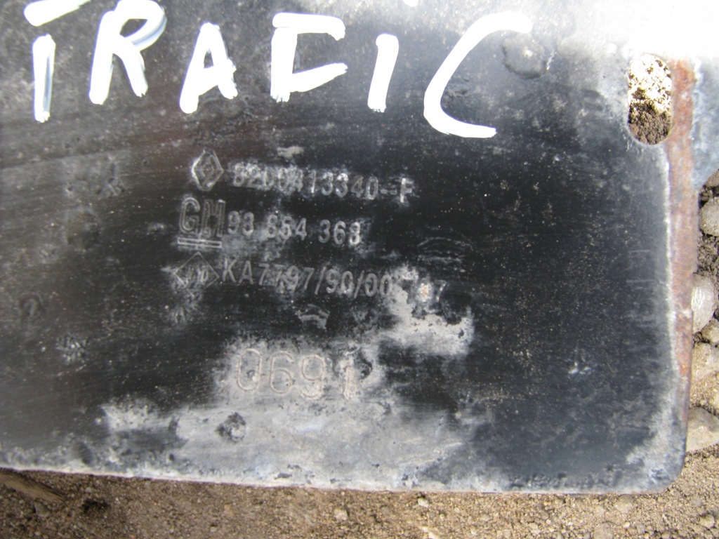 фото №5, Кронштейн корпус комп'ютер 2.0 dci 8200413340-f 93854368 renault trafic ii