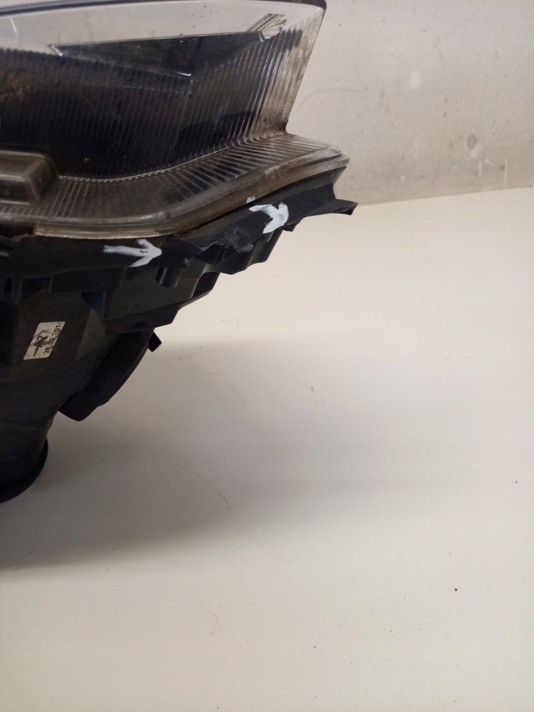 фото №8, Лампа правий перед skoda fabia iii 6v1941016c