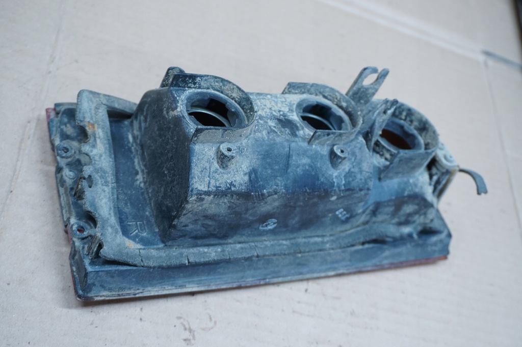 фото №9, Suzuki vitara лампа правый задняя задняя 88-97r