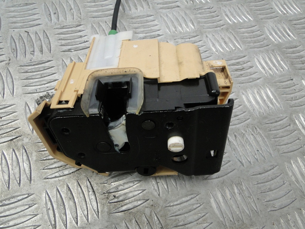 фото №12, Замок дверь alfa romeo stelvio 2019